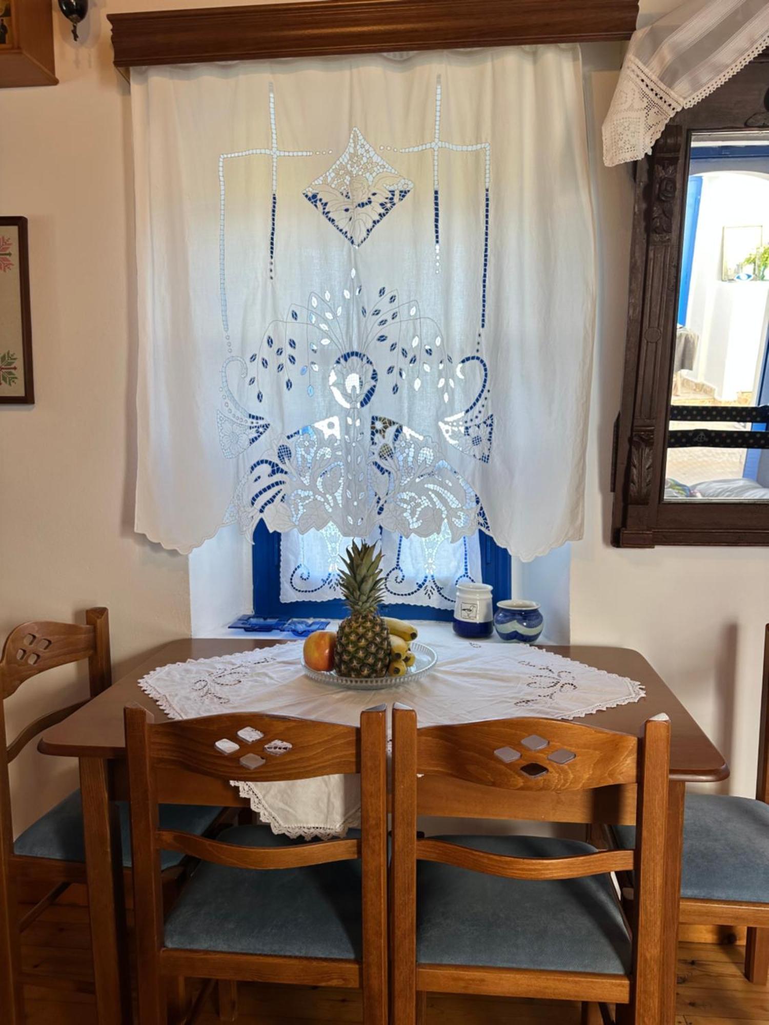 Emporios Traditional Sea View House Emporeios  Bagian luar foto
