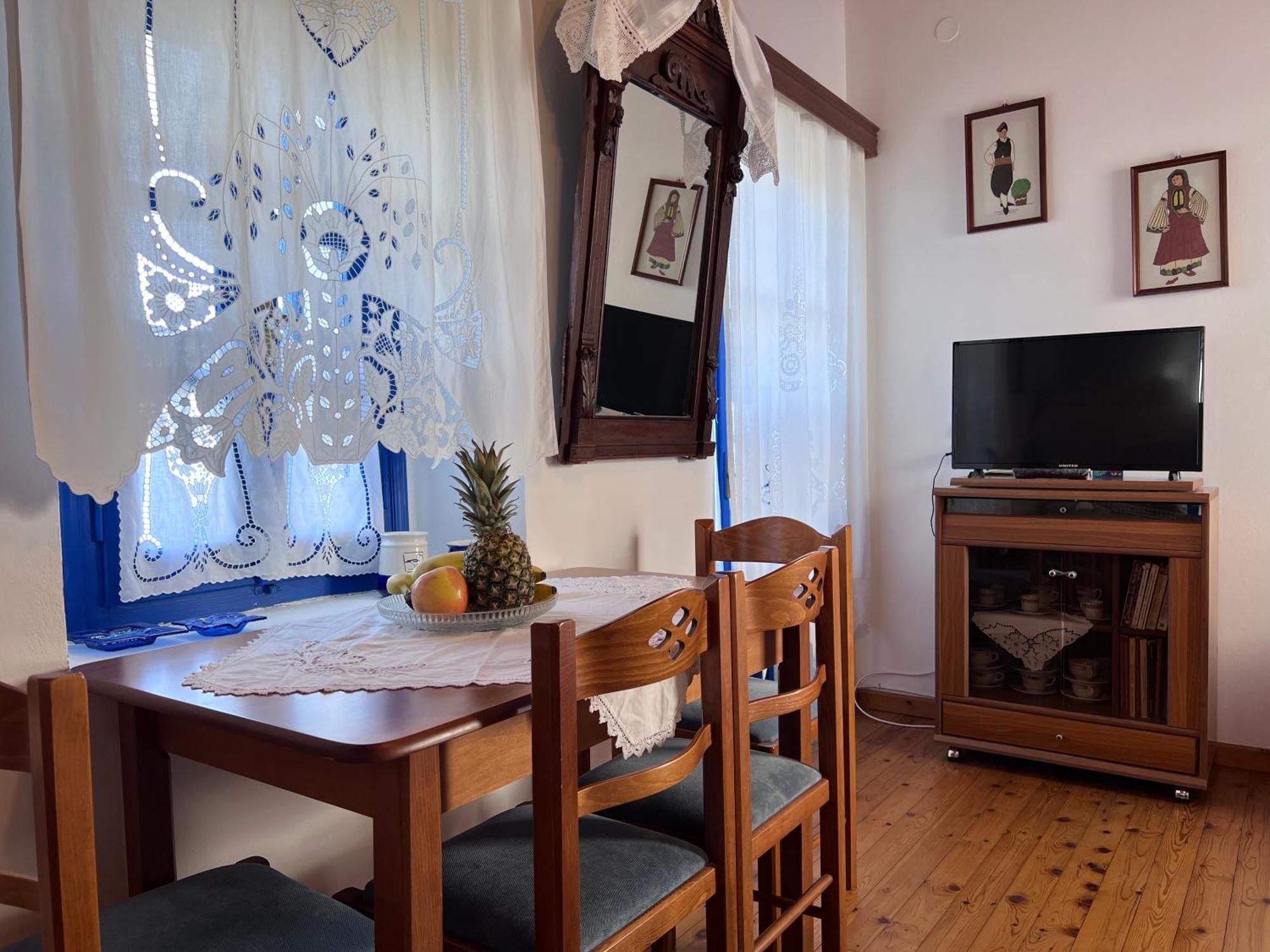 Emporios Traditional Sea View House Emporeios  Bagian luar foto